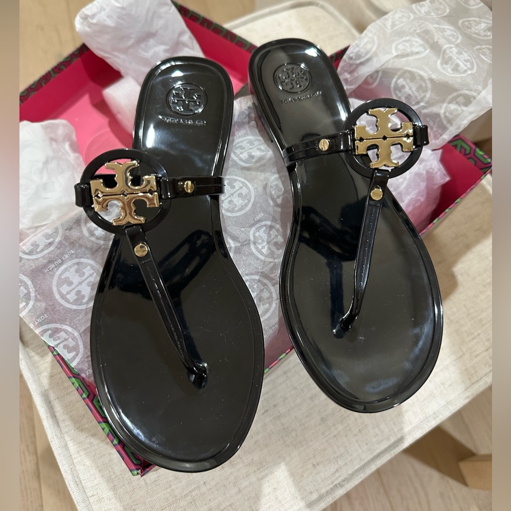 NEW Authentic Tory Burch Jelly Sandals in Black size 8
